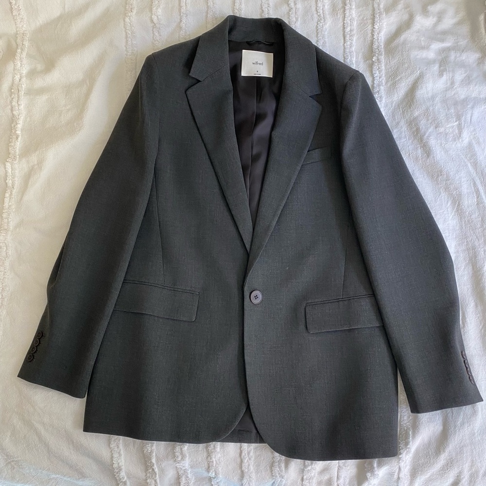 SOLD Grey Wilfred blazer